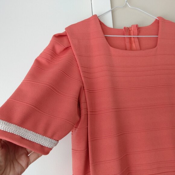 Amish Mennonite Cape Dress 42"B 38"W Coral Pink VERY Heavy Fabric - Picture 6 of 13